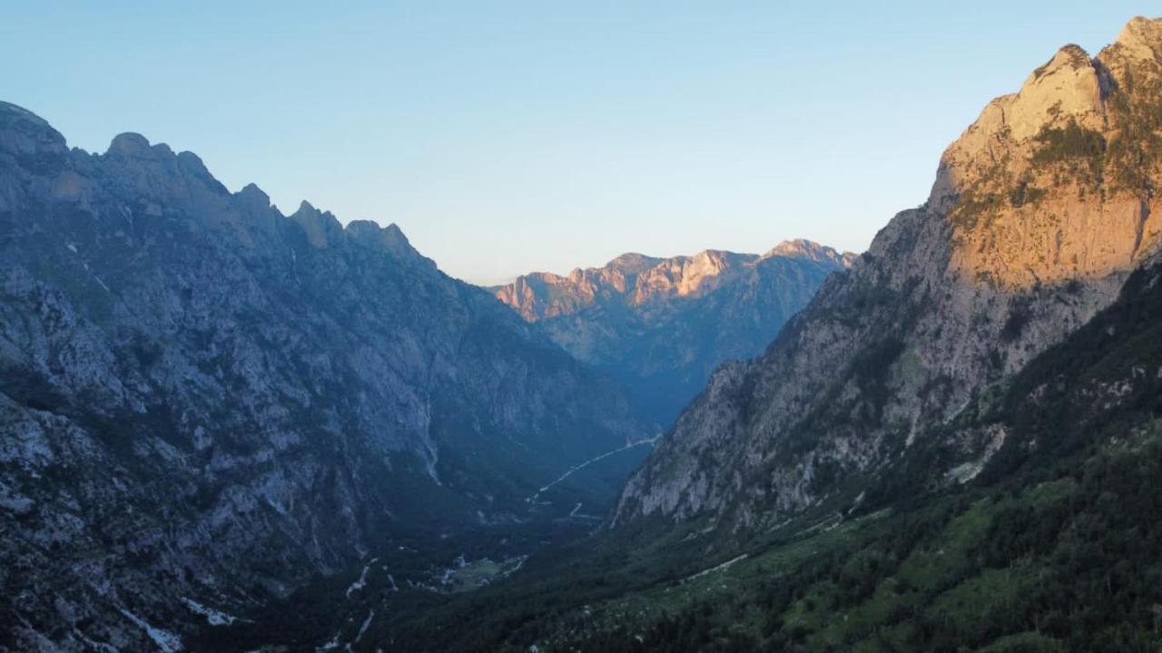 Bujtina Arlindi Bed & Breakfast Valbone Luaran gambar