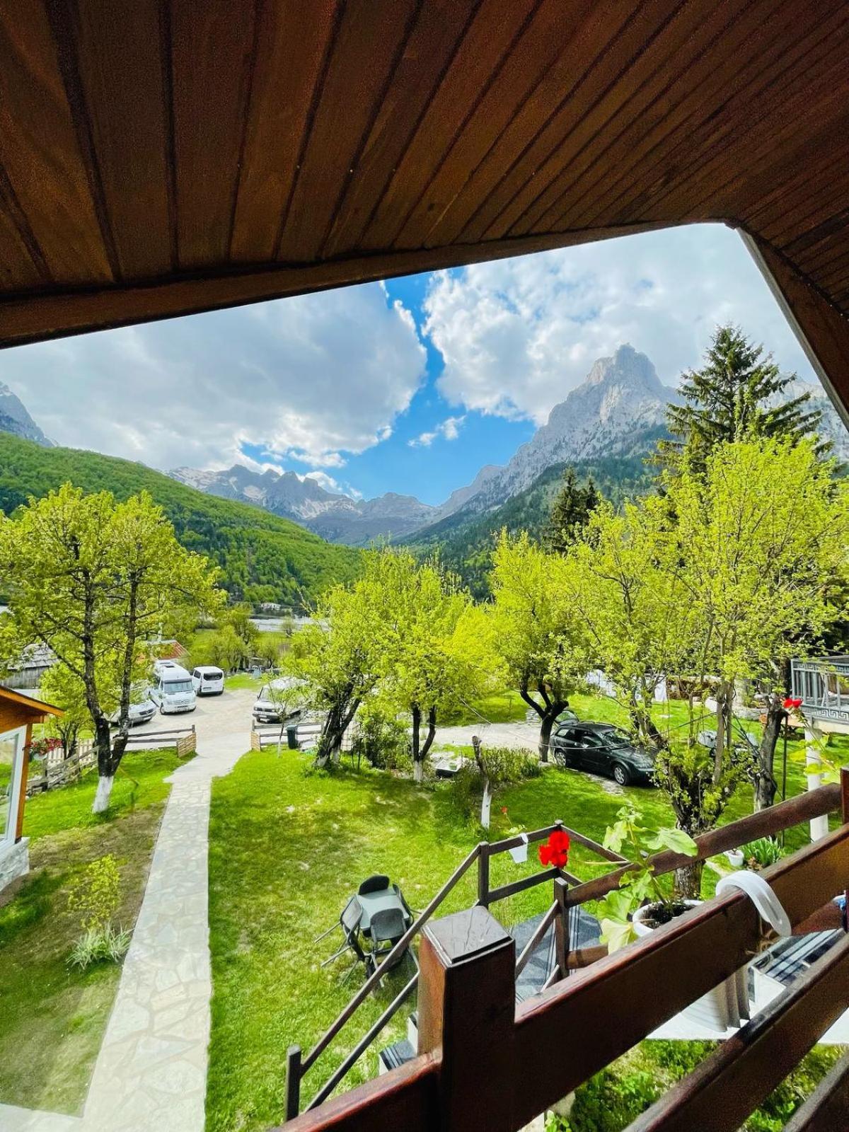 Bujtina Arlindi Bed & Breakfast Valbone Luaran gambar