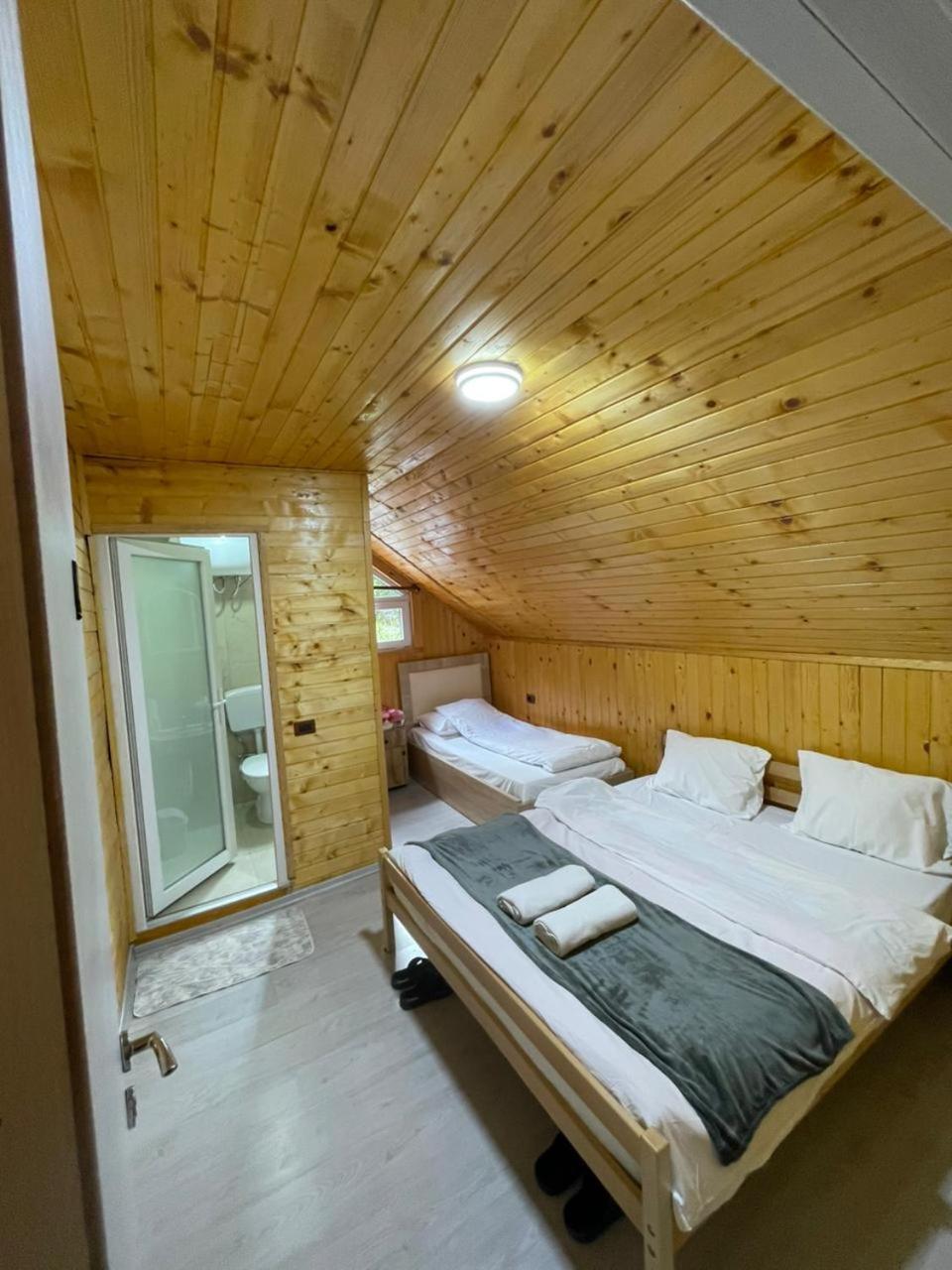 Bujtina Arlindi Bed & Breakfast Valbone Luaran gambar